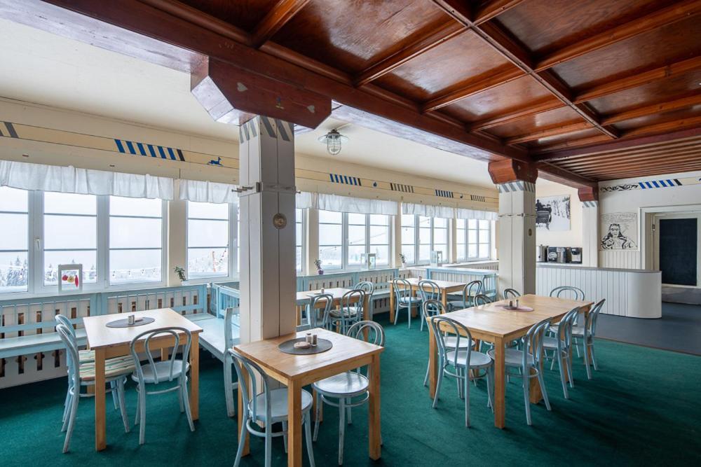Prazska Bouda Hotel Pec pod Snezkou Bagian luar foto