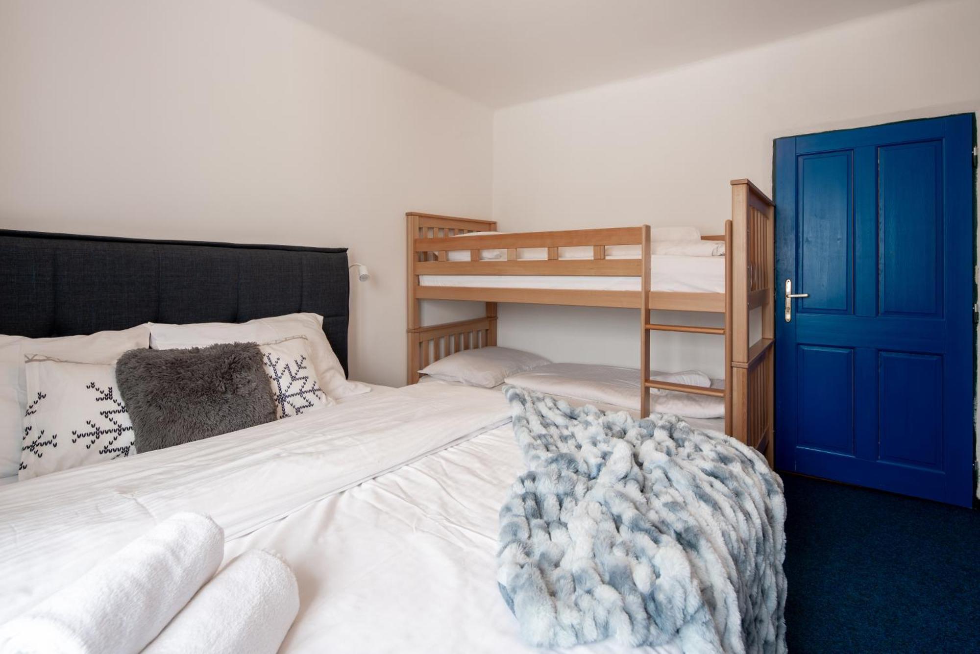 Prazska Bouda Hotel Pec pod Snezkou Bagian luar foto
